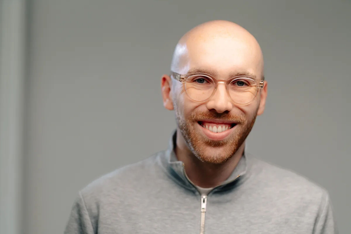 Nico Hakenes, Functional Consultant